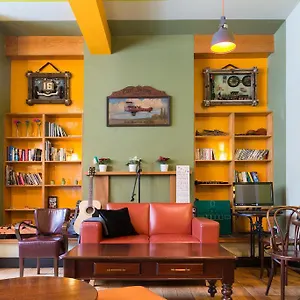  Hostal Sky Backpackers