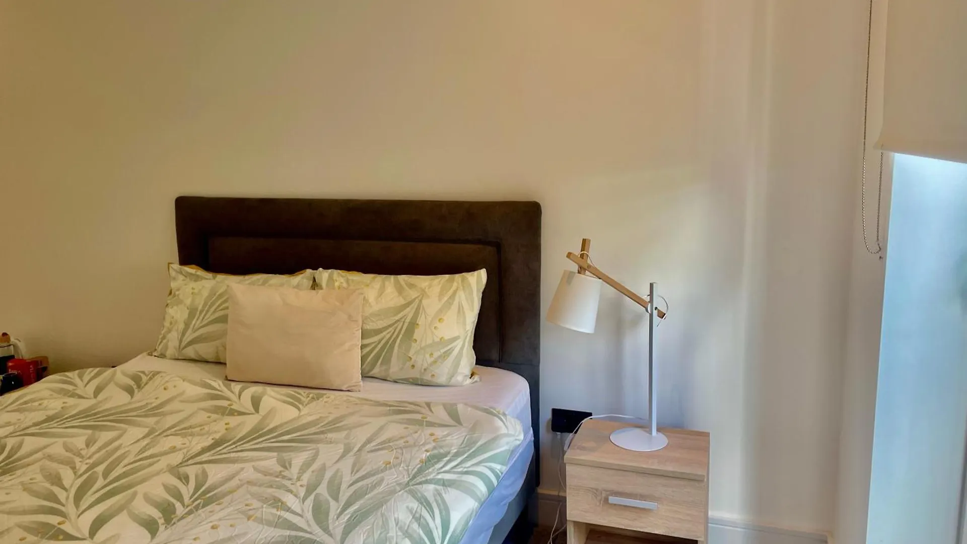 Homestay Modern Ensuite Double Bedroom Dublin Ireland