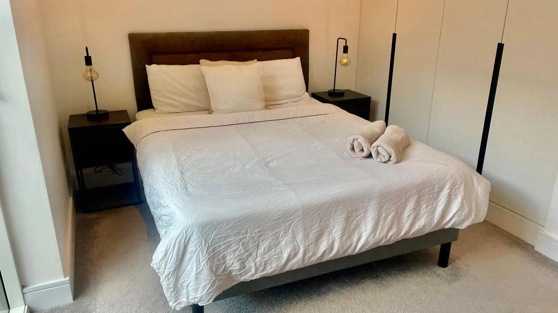 Homestay Modern Ensuite Double Bedroom Dublin