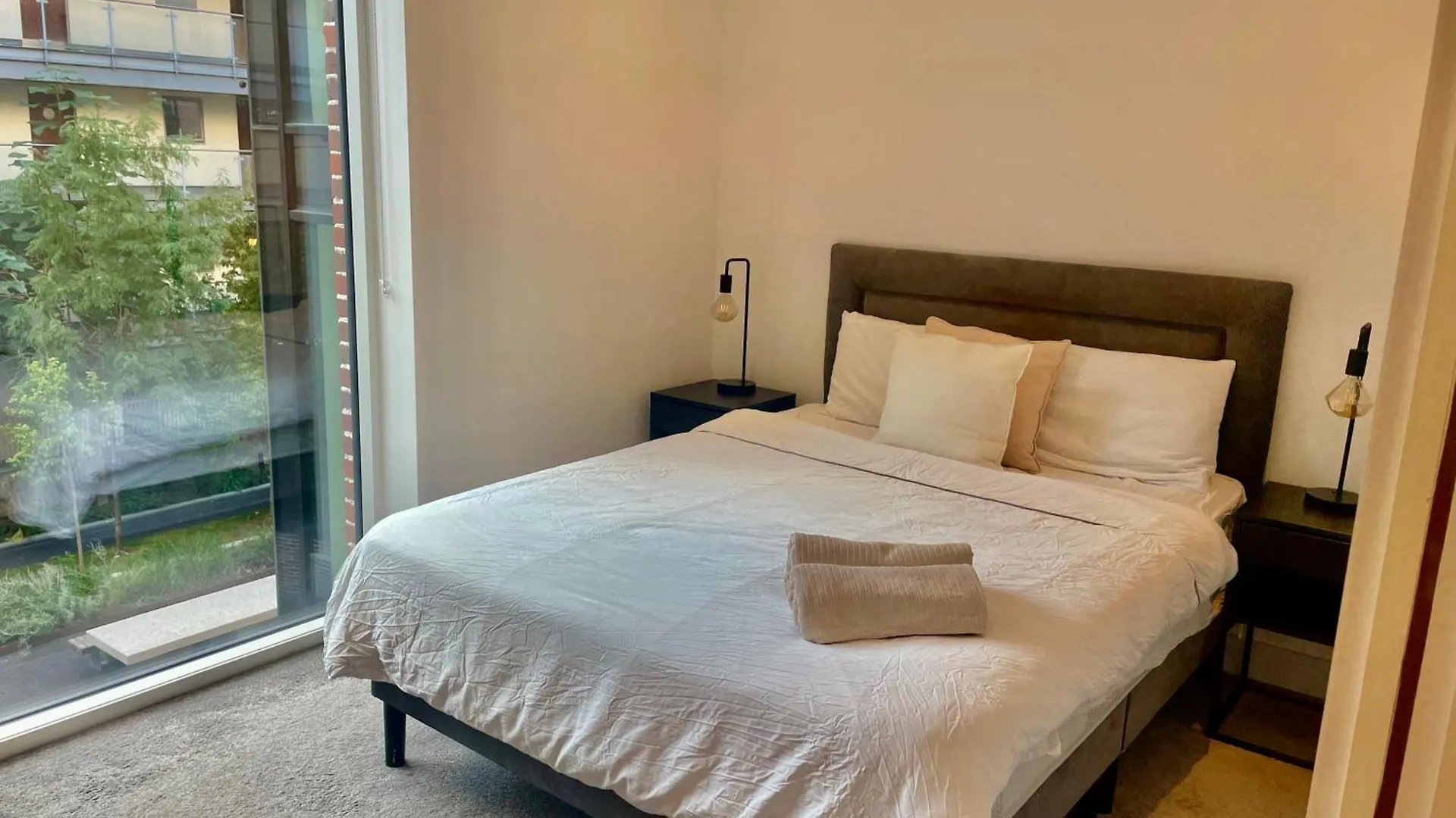 Modern Ensuite Double Bedroom Dublin Ubytování v soukromí