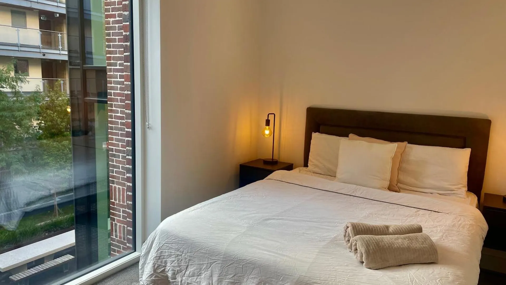 Modern Ensuite Double Bedroom Dublin 0*,  Ireland