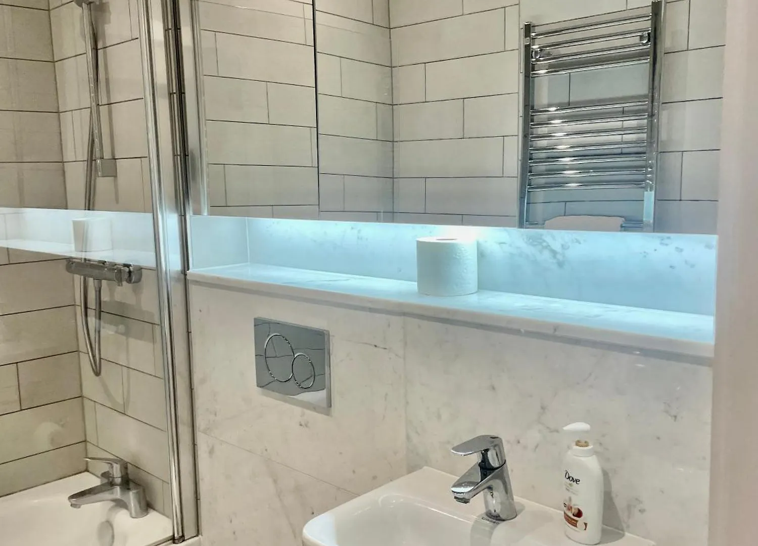 Homestay Modern Ensuite Double Bedroom Dublin