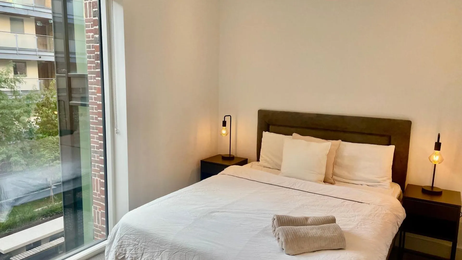 Homestay Modern Ensuite Double Bedroom Dublin Ireland
