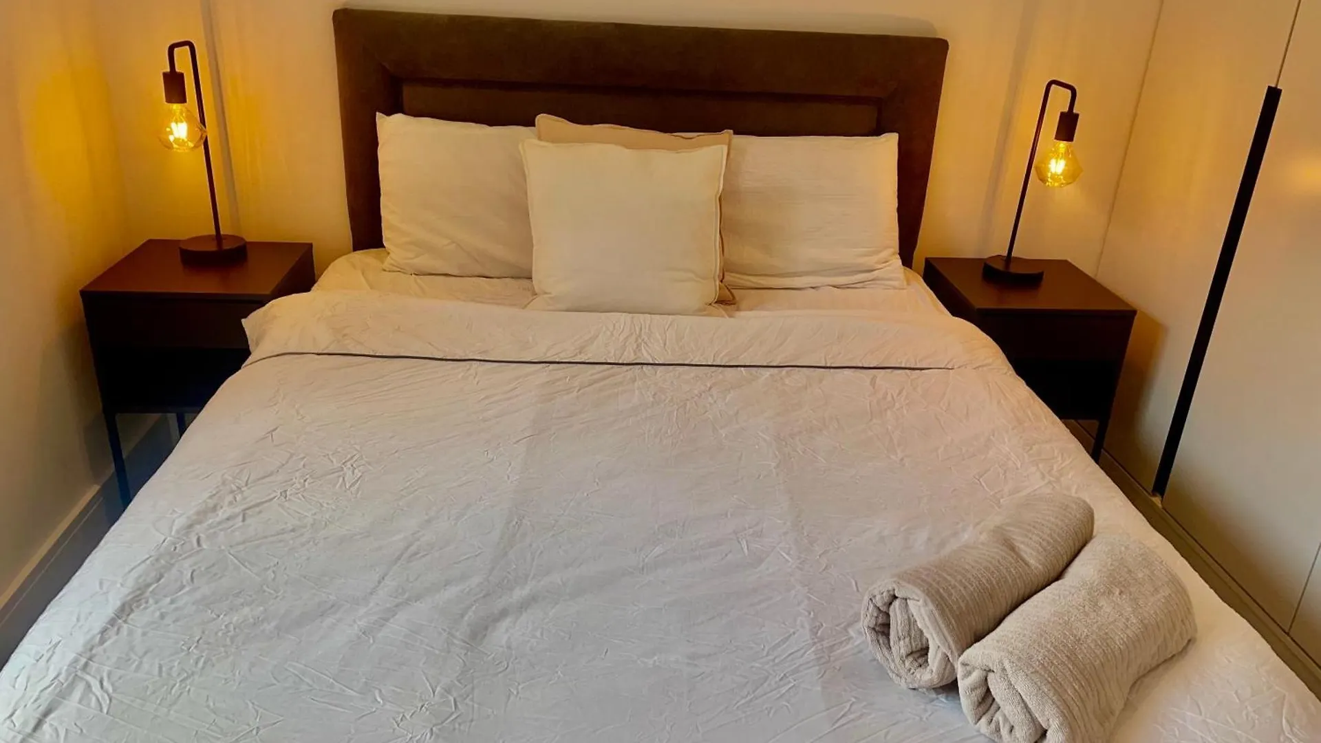 Modern Ensuite Double Bedroom Dublin